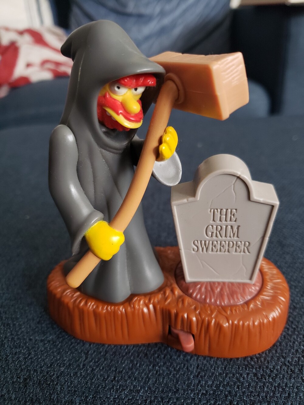 🎃 The Simpsons Grounds Keeper Willie Halloween Burger King Toy 🎃